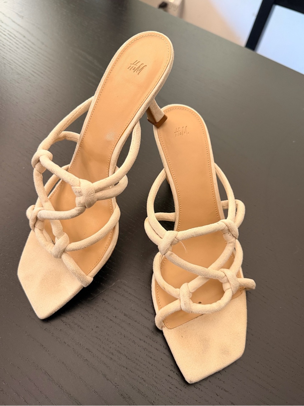 H&M Cream Knot-Strap Heeled Sandals kitten heels Size 8